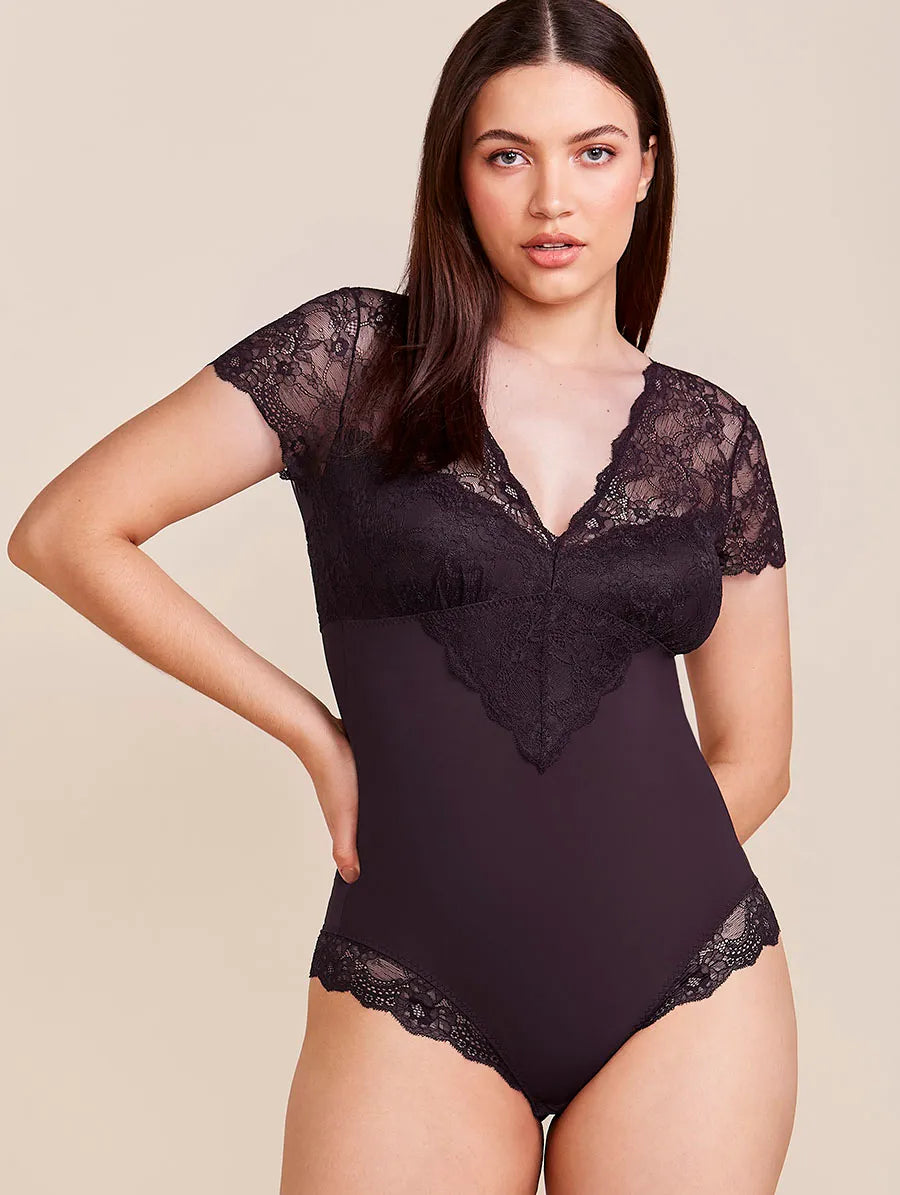 Body-shaping bodysuit with lace combination