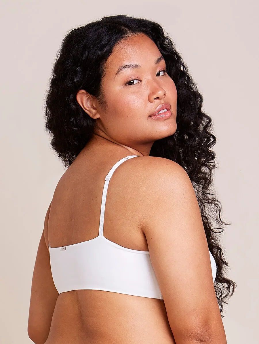 Non-iron microfiber top with removable padding